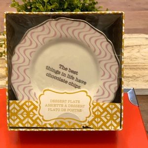 Dessert Plates 4 Pieces